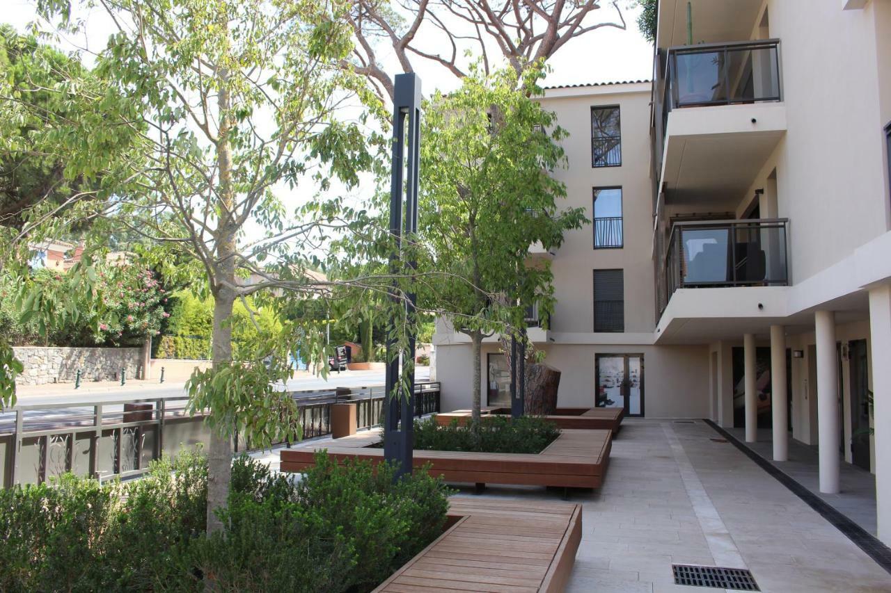Centre St Tropez Apartamento *